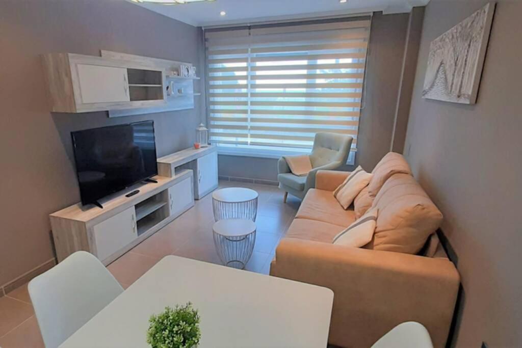Apartamento Playa Foz Con Piscina Y Parking 010 Apartment ภายนอก รูปภาพ