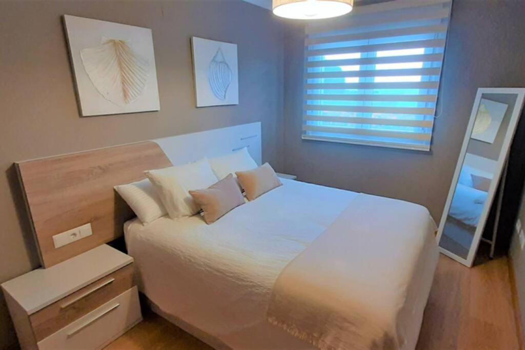 Apartamento Playa Foz Con Piscina Y Parking 010 Apartment ภายนอก รูปภาพ