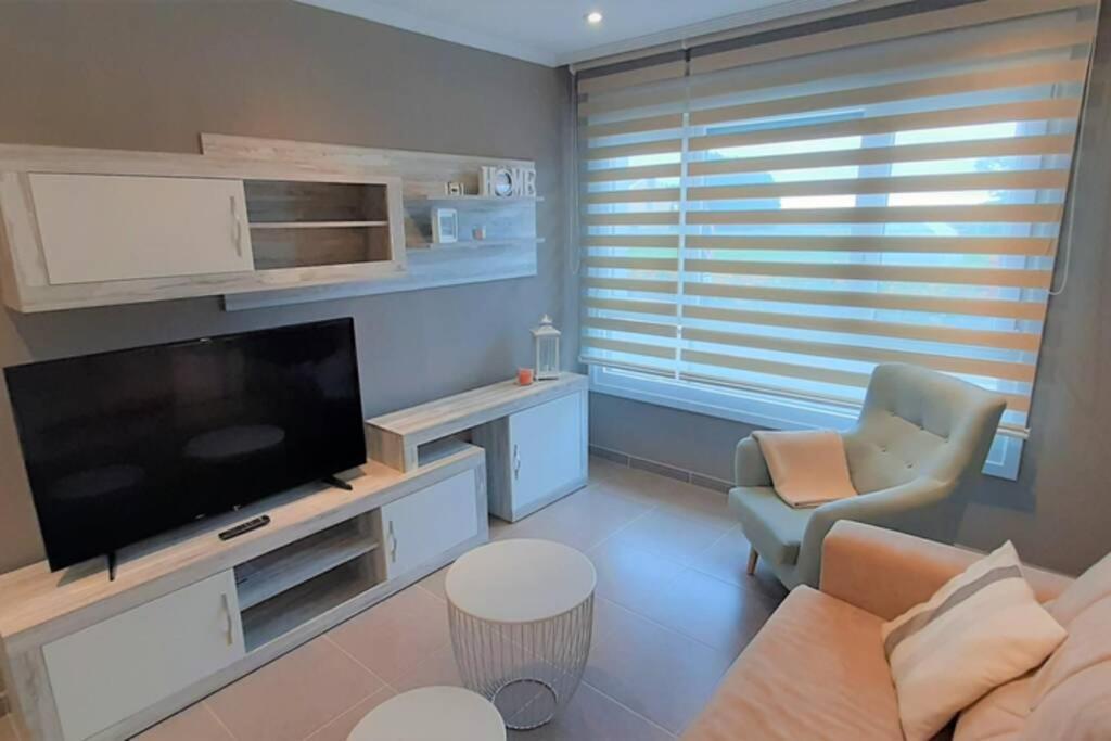Apartamento Playa Foz Con Piscina Y Parking 010 Apartment ภายนอก รูปภาพ